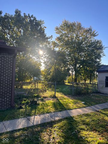 7535 E Troy Avenue, Indianapolis, IN 46239