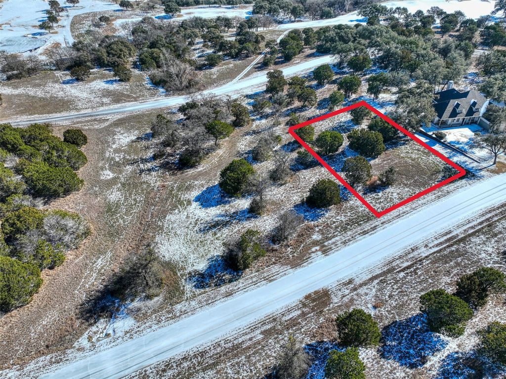 7129 Carnoustie Drive, Cleburne, TX 76033