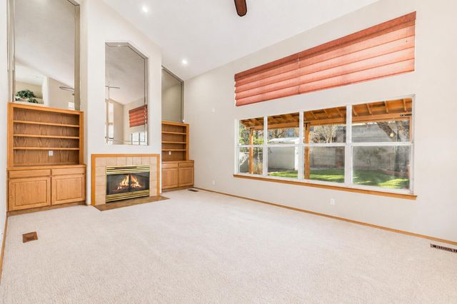 4532 Chadwick Road NW, Albuquerque, NM 87120