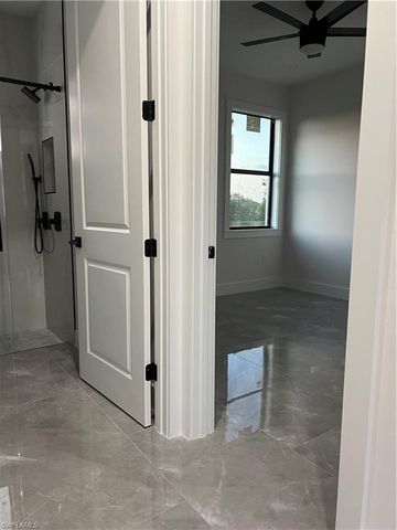 2594 43rd AVE NE, Naples, FL 34120