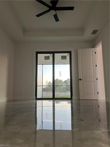 2594 43rd AVE NE, Naples, FL 34120