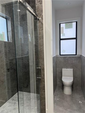 2594 43rd AVE NE, Naples, FL 34120