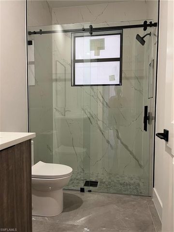 2594 43rd AVE NE, Naples, FL 34120