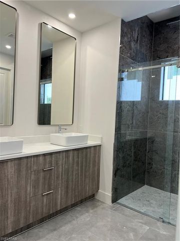 2594 43rd AVE NE, Naples, FL 34120