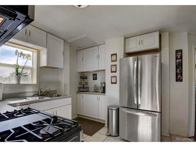 105 S Newland St, Lakewood, CO 80226