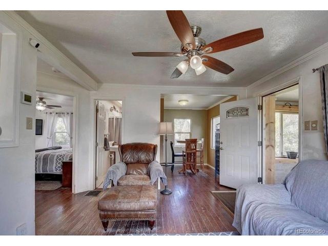 105 S Newland St, Lakewood, CO 80226