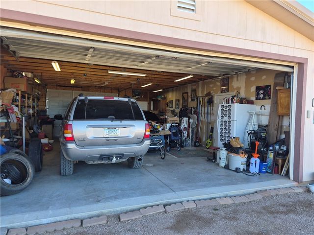 1130 W Campanile Drive, Meadview, AZ 86444