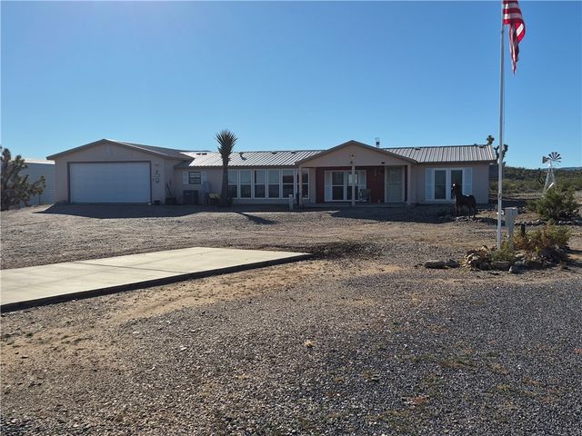 1130 W Campanile Drive, Meadview, AZ 86444