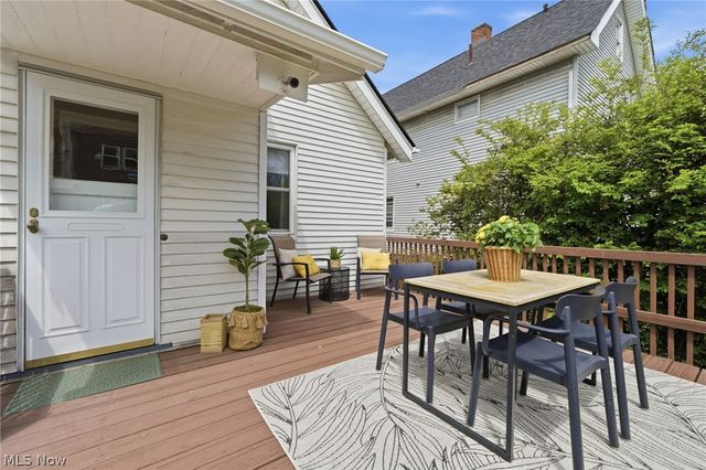 2219 Carabel Avenue, Lakewood, OH 44107