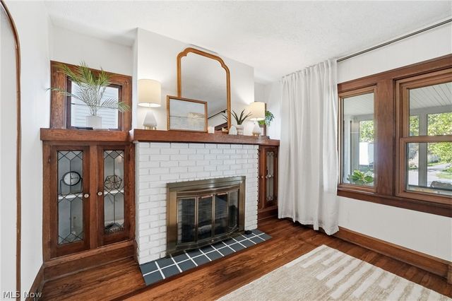 2219 Carabel Avenue, Lakewood, OH 44107