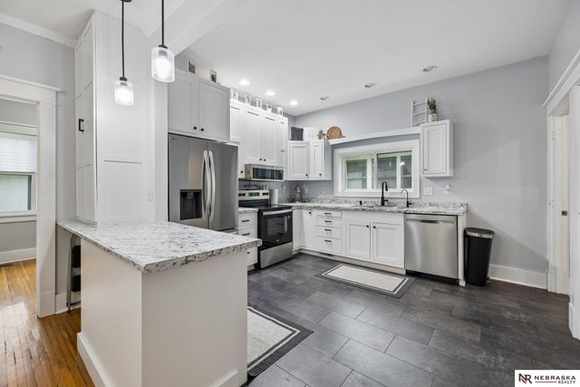 1619 B Street, Lincoln, NE 68502