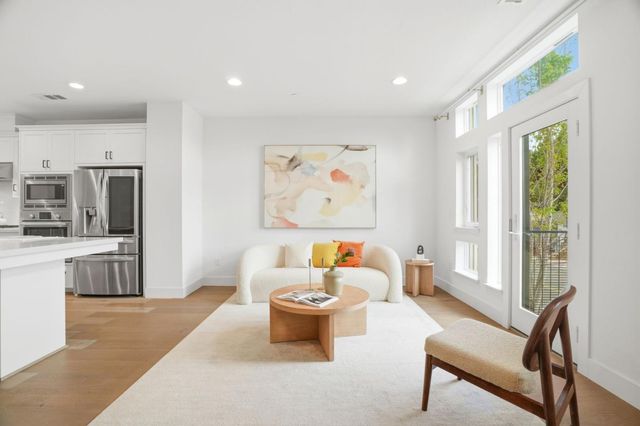 39185 State Street, Fremont, CA 94538