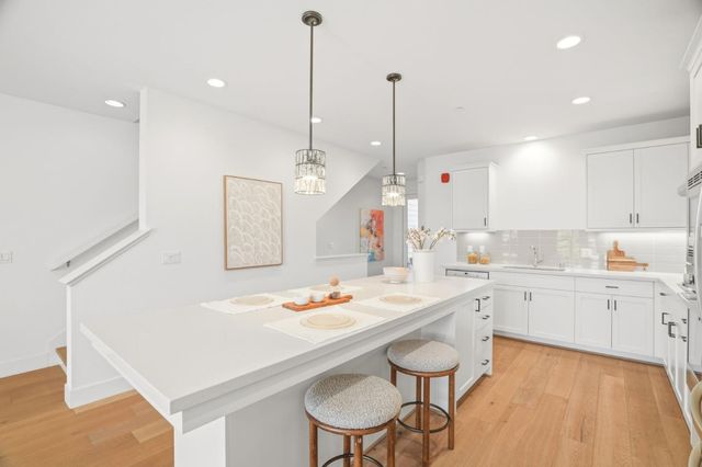 39185 State Street, Fremont, CA 94538