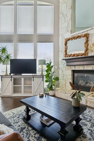 750 Peco Street, Lantana, TX 76226
