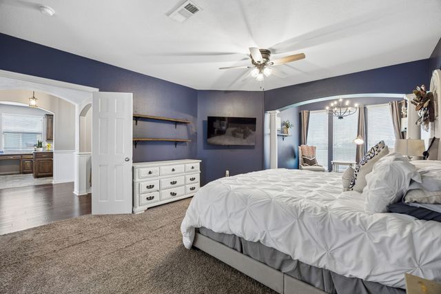 750 Peco Street, Lantana, TX 76226