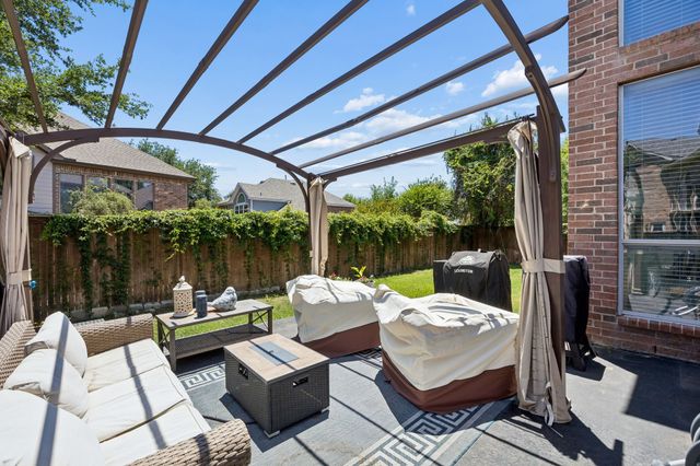 750 Peco Street, Lantana, TX 76226