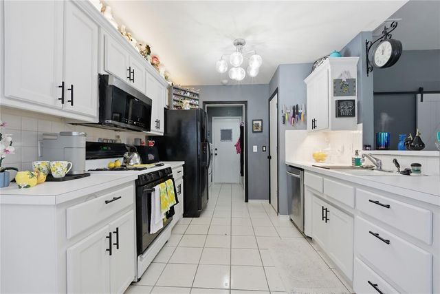 2046 Huntington Road, Oklahoma City, OK 73130