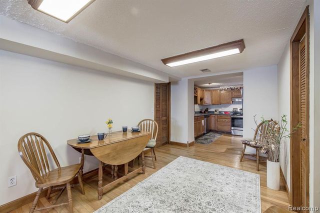 3971 S Shore Drive, Lapeer, MI 48446