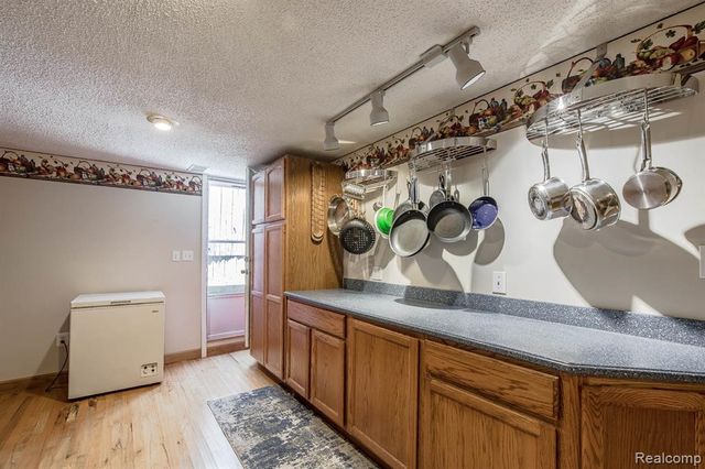 3971 S Shore Drive, Lapeer, MI 48446
