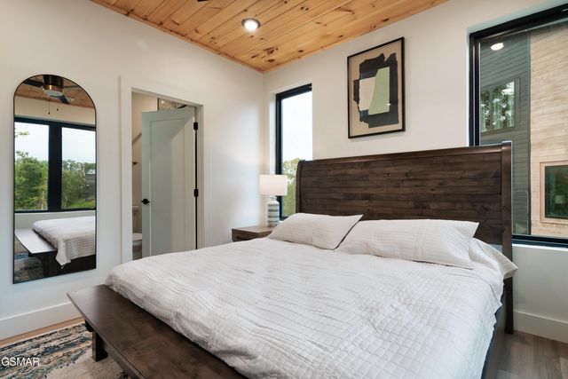 1222 Reedmont Way, Sevierville, TN 37876