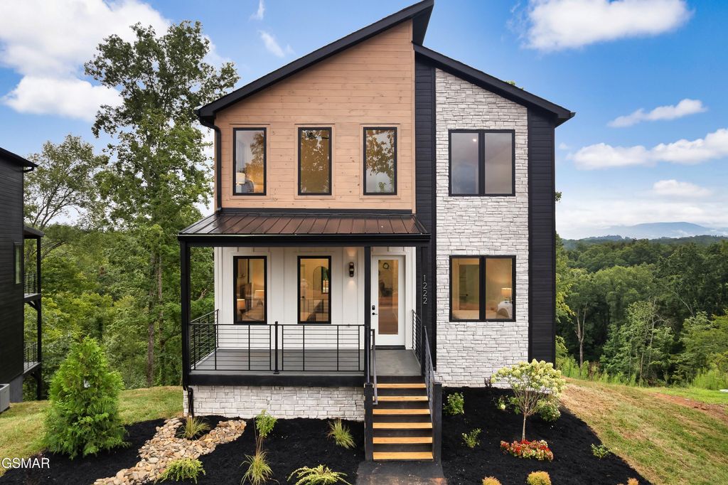 1222 Reedmont Way, Sevierville, TN 37876