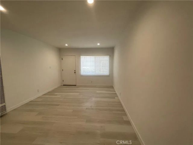 1152 E 77th, Los Angeles, CA 90001