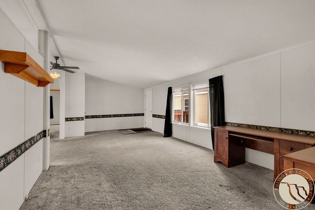 2224 US HIGHWAY 87 E 165, Billings, MT 59101