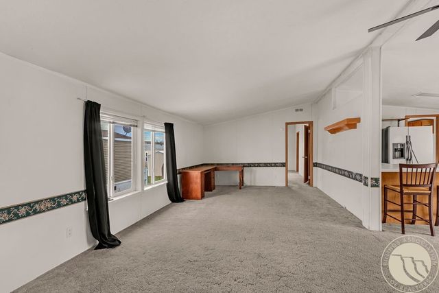 2224 US HIGHWAY 87 E 165, Billings, MT 59101