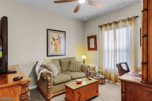 15262 Ligustrum LN, Alva, FL 33920