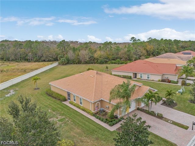 15262 Ligustrum LN, Alva, FL 33920