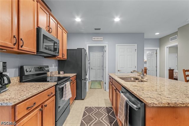 15262 Ligustrum LN, Alva, FL 33920