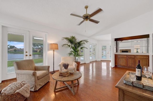 18862 Loblolly Pine Court, Jupiter, FL 33458