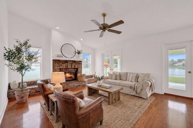 18862 Loblolly Pine Court, Jupiter, FL 33458