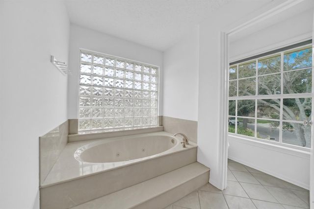 18862 Loblolly Pine Court, Jupiter, FL 33458