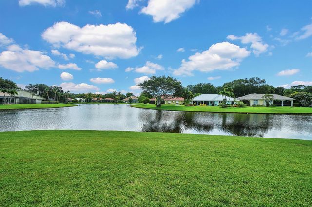 18862 Loblolly Pine Court, Jupiter, FL 33458