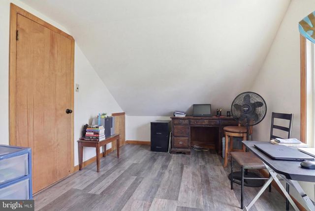 30 HANOVER ST, Codorus, PA 17311
