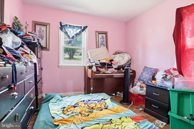 30 HANOVER ST, Codorus, PA 17311
