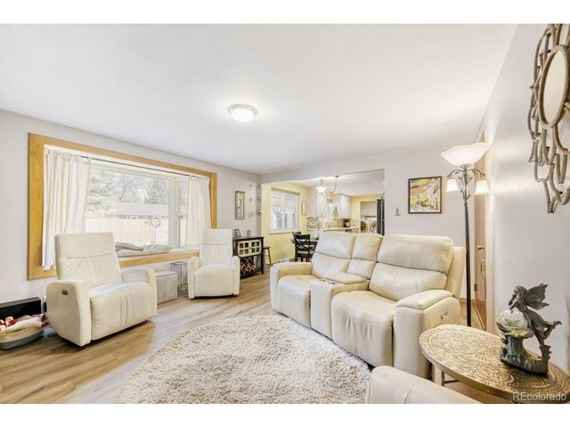 1730 Atwood St, Longmont, CO 80501