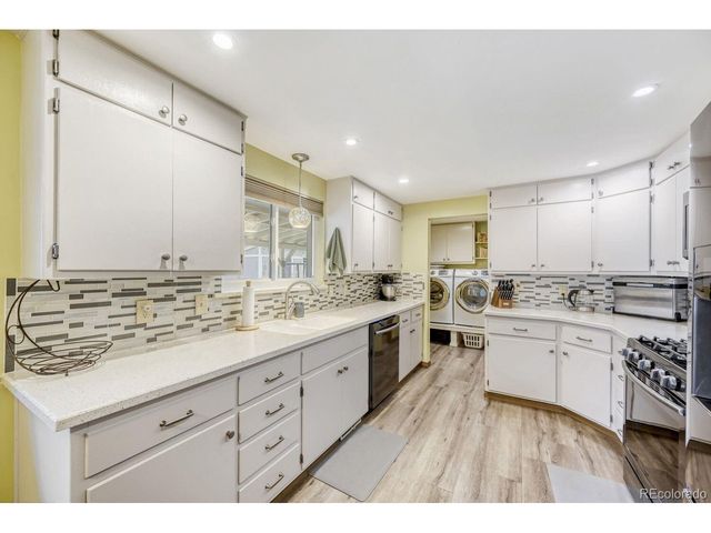 1730 Atwood St, Longmont, CO 80501