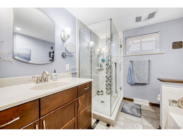 1730 Atwood St, Longmont, CO 80501