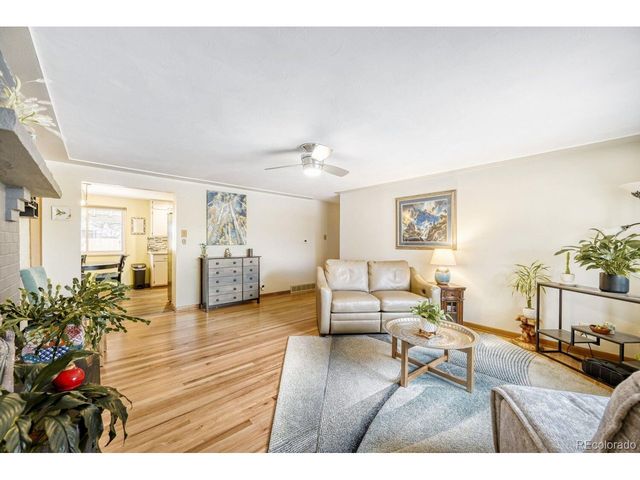 1730 Atwood St, Longmont, CO 80501