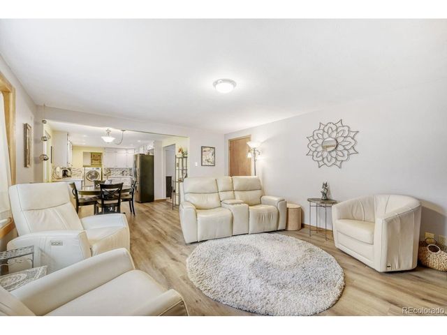 1730 Atwood St, Longmont, CO 80501