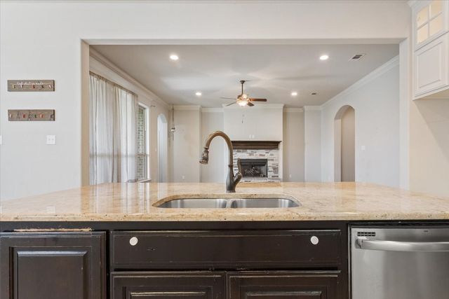 310 Desert Sky Drive, Waco, TX 76657