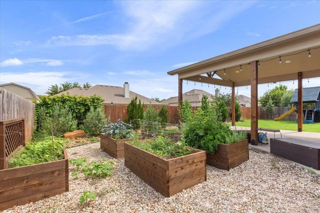 310 Desert Sky Drive, Waco, TX 76657