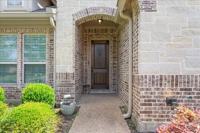 310 Desert Sky Drive, Waco, TX 76657