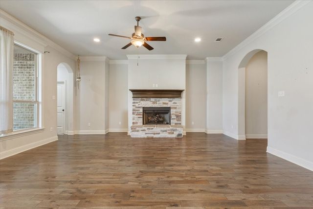 310 Desert Sky Drive, Waco, TX 76657