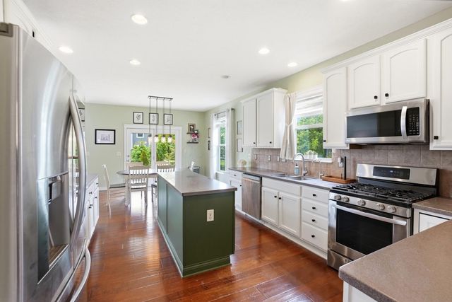 3261 Farmers Delight Drive, Lewis Center, OH 43035