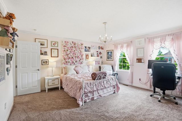 3261 Farmers Delight Drive, Lewis Center, OH 43035