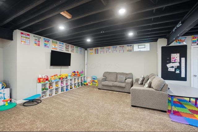 3261 Farmers Delight Drive, Lewis Center, OH 43035