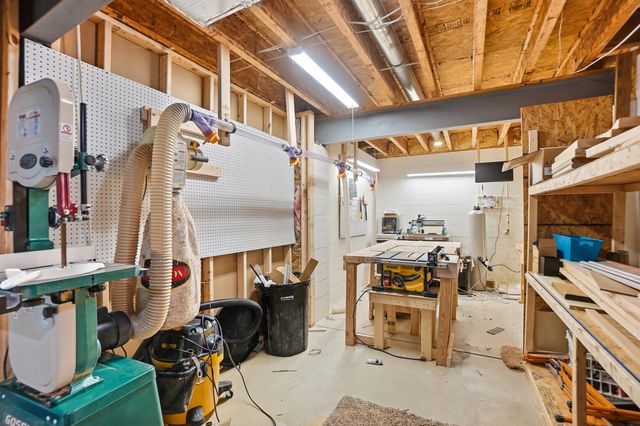 3261 Farmers Delight Drive, Lewis Center, OH 43035
